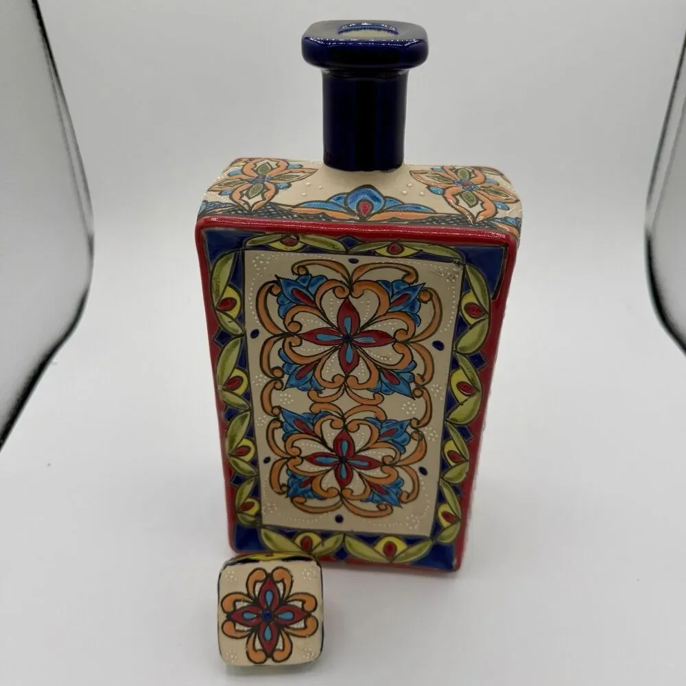 Dos Artes Reserva Especial Anejo Tequila Ceramic Collectors Empty Bottle 1L